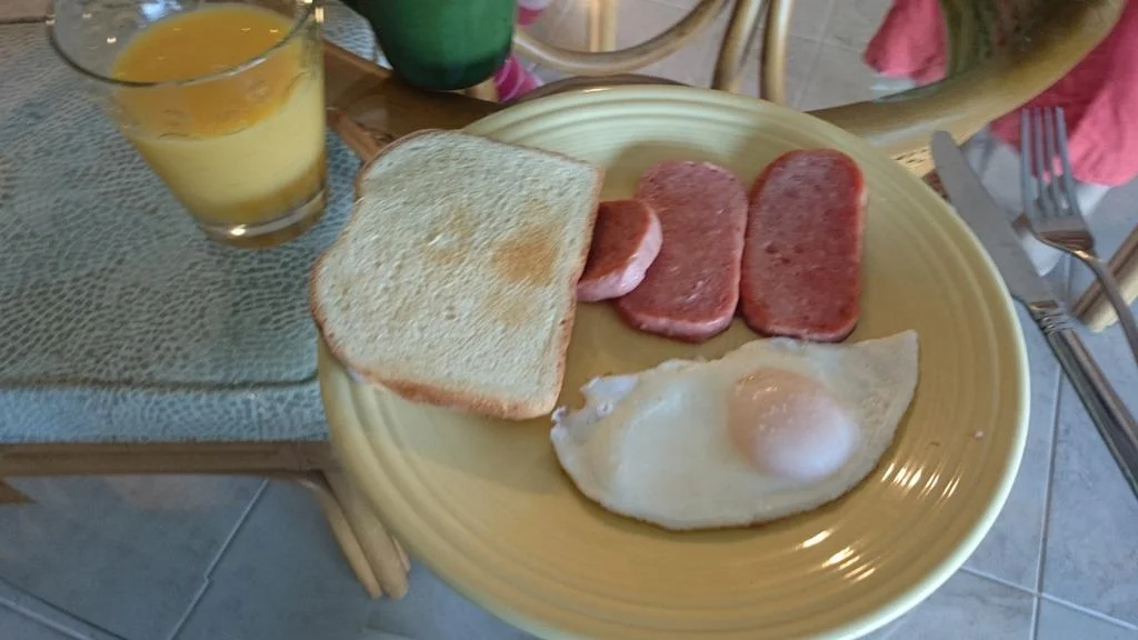 朝食