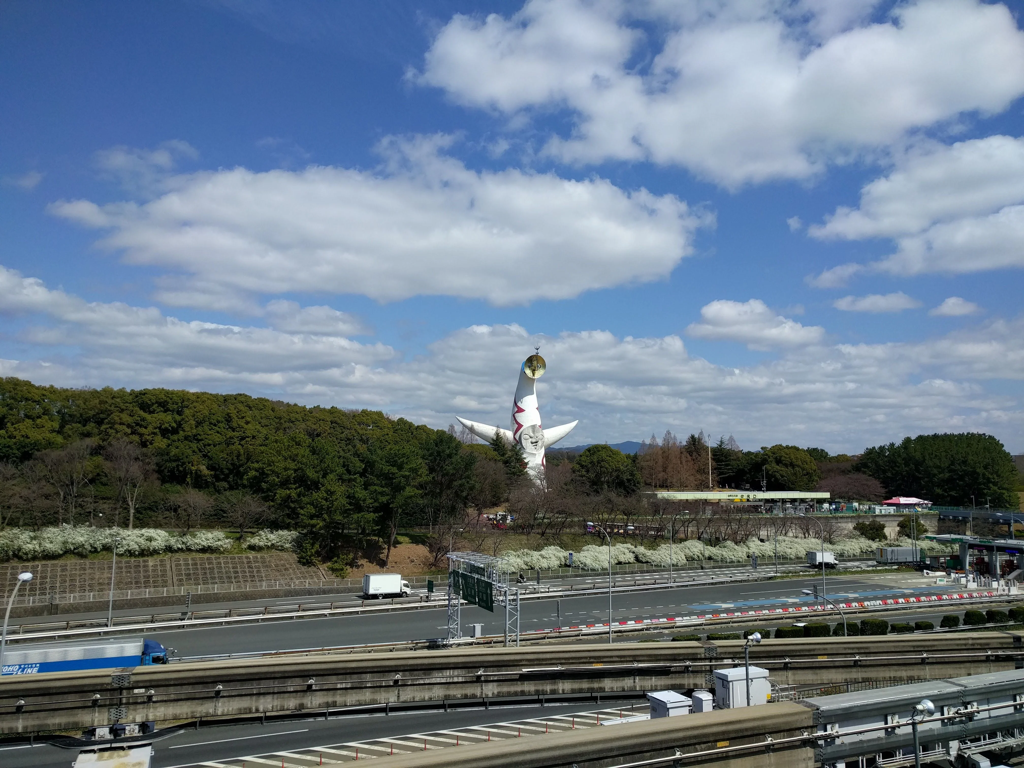 太陽の塔